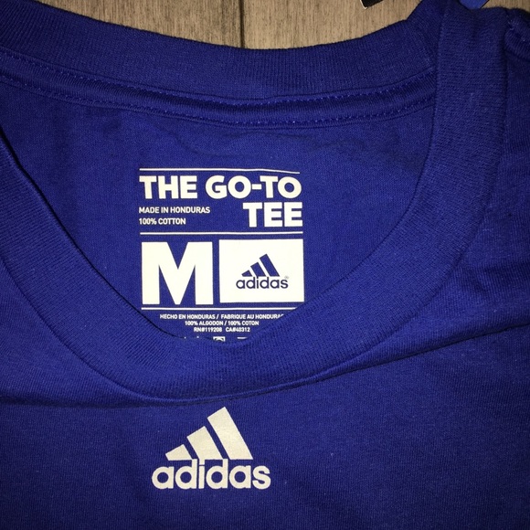 OFFICIAL NBA ADIDAS DETRIOT PISTONS T SHIRT : MED - Picture 3 of 3